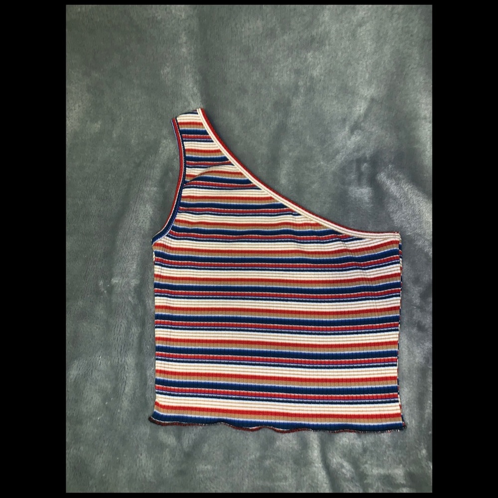 Crop top - Picture 3 of 5